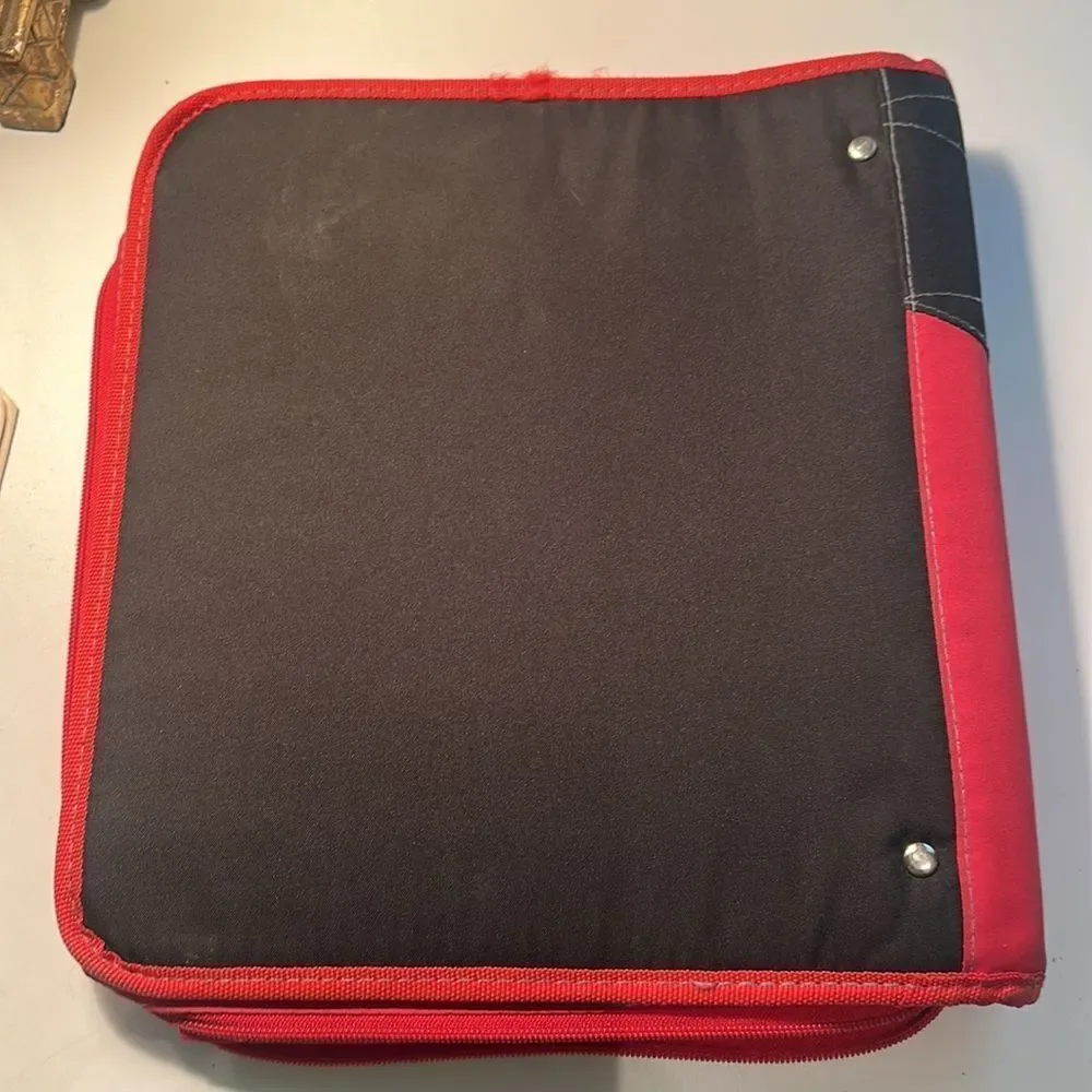 Mead zip 3 ring binder with dividers